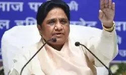 नागपुर हिंसा को लेकर बोली मायावती- कब्र मजार तोड़ना ठीक नहीं नागपुर हिंसा को लेकर बोली मायावती- कब्र मजार तोड़ना ठीक नहीं