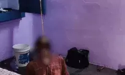 ड्यूटी से गैर हाजिर के चल रहे रेलवे टेक्नीशियन ने किया ऐसा काम.... ड्यूटी से गैर हाजिर के चल रहे रेलवे टेक्नीशियन ने किया ऐसा काम....