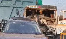 कार में लगी ट्राले की टक्कर में दोहिते नानी समेत 3 की मौत-खाटू श्याम..