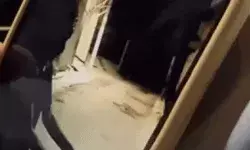 घर पर ग्रेनेड फेंकने के मामले में एक्शन- पुलिस कर्मी के बेटे समेत दो.. घर पर ग्रेनेड फेंकने के मामले में एक्शन- पुलिस कर्मी के बेटे समेत दो..