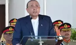 स्पीच के दौरान राष्ट्रपति की कई बार लड़खड़ाई जुबान- एक एक शब्द को.. स्पीच के दौरान राष्ट्रपति की कई बार लड़खड़ाई जुबान- एक एक शब्द को..