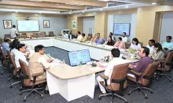 केंद्रीय मंत्री से मुलाकात कर मंत्री कपिल ने की योजनाओं पर चर्चा