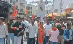 राणा सांगा को गद्दार कहने से खफा छात्रों ने फूंका सपा सांसद का पुतला राणा सांगा को गद्दार कहने से खफा छात्रों ने फूंका सपा सांसद का पुतला