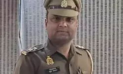 इस SO के कार्यकाल में नही हुई लूट, डकैती व कत्ल- संपन्न कराई ईद की नमाज इस SO के कार्यकाल में नही हुई लूट, डकैती व कत्ल- संपन्न कराई ईद की नमाज