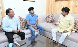 मंत्री कपिल देव ने शहर के कई हिस्सों की सड़को की कराई स्वीकृति