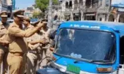 अवैध ई रिक्शाओं से थाने हुए फुल- रोजाना पकड़े जा रहे 80 90 ई रिक्शा