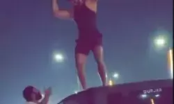 जातिसूचक शब्द लिखी थार पर चढ़कर डांस- काटा भारी भरकम चालान जातिसूचक शब्द लिखी थार पर चढ़कर डांस- काटा भारी भरकम चालान