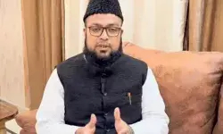 बाबा रामदेव के शरबत जिहाद बयान पर बवाल- बोले मौलाना करें पतंजलि का.. बाबा रामदेव के शरबत जिहाद बयान पर बवाल- बोले मौलाना करें पतंजलि का..