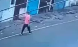 मॉर्निंग वॉक पर निकले बुजुर्ग को टेंपो ने टक्कर मार हॉस्पिटल पहुंचाया मॉर्निंग वॉक पर निकले बुजुर्ग को टेंपो ने टक्कर मार हॉस्पिटल पहुंचाया