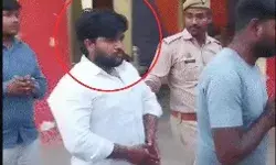 लूट के बाद महिला से गैंगरेप- BJP नेता समेत 8 गिरफ्तार- लंगडाते.. लूट के बाद महिला से गैंगरेप- BJP नेता समेत 8 गिरफ्तार- लंगडाते..