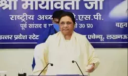 बोली मायावती- भाजपा कांग्रेस से दूर रहे दलित- करें चुनाव की तैयारी बोली मायावती- भाजपा कांग्रेस से दूर रहे दलित- करें चुनाव की तैयारी