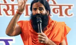 हाईकोर्ट की फटकार के बाद बाबा रामदेव का यू टर्न- शरबत जिहाद..
