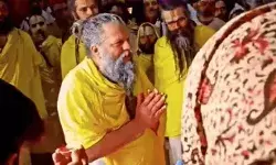 प्रेमानंद महाराज की पदयात्रा अब रात 2:00 बजे नहीं बल्कि तड़के...