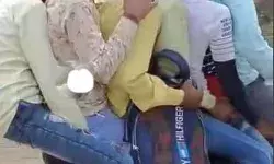 हे भगवान बाइक है या कार- एक बाइक पर छह सवार- अचंभे में पड़े लोग हे भगवान बाइक है या कार- एक बाइक पर छह सवार- अचंभे में पड़े लोग