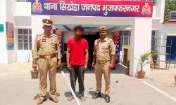 मरणासन्न कर फरार हुआ आरोपी 24 घंटे में ही गिरफ्तार- फावडा बरामद मरणासन्न कर फरार हुआ आरोपी 24 घंटे में ही गिरफ्तार- फावडा बरामद