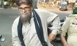 आजम के खिलाफ मुकदमा लिखने वाले को मिली धमकी- FIR खत्म..... आजम के खिलाफ मुकदमा लिखने वाले को मिली धमकी- FIR खत्म.....