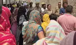 अरे कल तक तो यहां मकान था आज मस्जिद कैसे? SDM एवं CO भी हैरान अरे कल तक तो यहां मकान था आज मस्जिद कैसे? SDM एवं CO भी हैरान