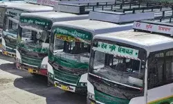 ऐसे नहीं चलेगा काम- आदत में सुधार कर लो जनाब- सडक पर कचरा फेंका तो..