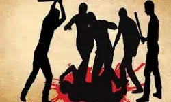 कांच तोड़ने की सजा में मिली मौत- युवक की पीट पीट कर हत्या कांच तोड़ने की सजा में मिली मौत- युवक की पीट पीट कर हत्या