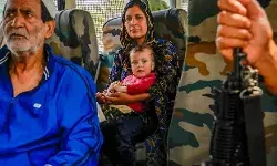 फिर मिला अल्टीमैटम- भारत छोड़कर भागे एक एक पाकिस्तानी फिर मिला अल्टीमैटम- भारत छोड़कर भागे एक एक पाकिस्तानी