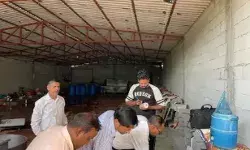 खेतों के बीच चलती मिली अवैध पनीर फैक्ट्री- 16 क्विंटल मिलावटी पनीर..