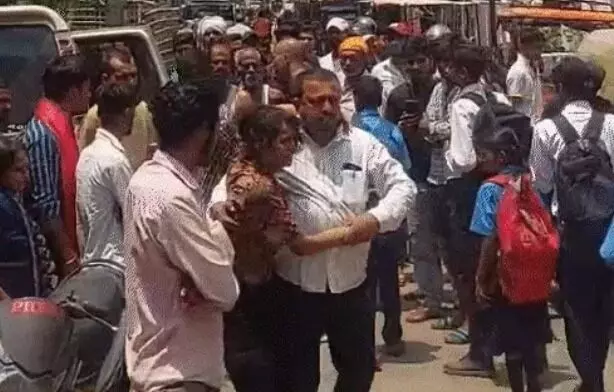 NEET एग्जाम से 1 दिन पहले स्टूडेंट ने कर दिया ऐसा काम- मचा कोहराम NEET एग्जाम से 1 दिन पहले स्टूडेंट ने कर दिया ऐसा काम- मचा कोहराम