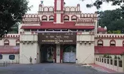 पहलगाम हमला- ऑर्डिनेंस फैक्ट्री में छुट्टियां कर दी गई कैंसिल पहलगाम हमला- ऑर्डिनेंस फैक्ट्री में छुट्टियां कर दी गई कैंसिल