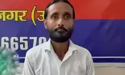 जिस व्यक्ति का हाथ लगने से गिरी थी राकेश टिकैत की पगड़ी उसने मांगी माफी