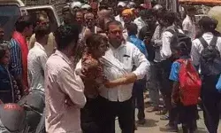 NEET एग्जाम से 1 दिन पहले स्टूडेंट ने कर दिया ऐसा काम- मचा कोहराम NEET एग्जाम से 1 दिन पहले स्टूडेंट ने कर दिया ऐसा काम- मचा कोहराम