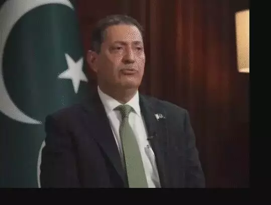 बड़े मियां तो बड़े मियां छोटे सुभानल्लाह- फिर परमाणु अटैक की धमकी बड़े मियां तो बड़े मियां छोटे सुभानल्लाह- फिर परमाणु अटैक की धमकी