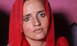 जादूगरनी बता सीमा हैदर पर हमला- घर में घुसते ही युवक ने दबाया गला जादूगरनी बता सीमा हैदर पर हमला- घर में घुसते ही युवक ने दबाया गला