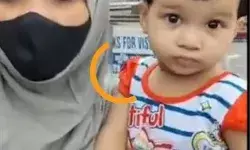 पाकिस्तानी बच्चों को वापस भेजने बॉर्डर पहुंची मेरठ की सना पाकिस्तानी बच्चों को वापस भेजने बॉर्डर पहुंची मेरठ की सना