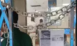 दिनदहाड़े बैंक में लूट- बैंक ऑफ़ महाराष्ट्र में 5 करोड़ का सोना लूटा