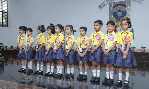 MG पब्लिक स्कूल में मदर्स डे पर मिला माताओं को सम्मान- बच्चों ने दी...