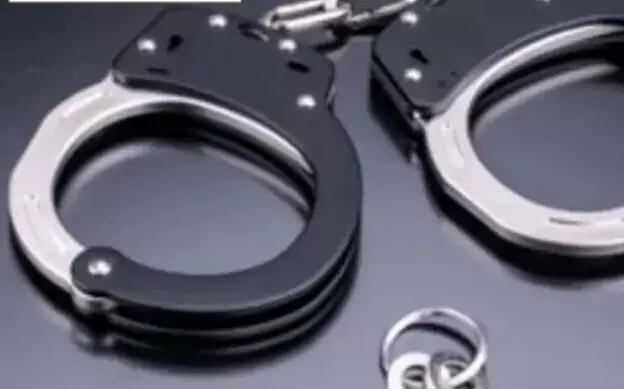 मिली कामयाबी- 2 उग्रवादी गिरफ्तार- देसी पिस्टल एवं गोला बारूद जब्त मिली कामयाबी- 2 उग्रवादी गिरफ्तार- देसी पिस्टल एवं गोला बारूद जब्त