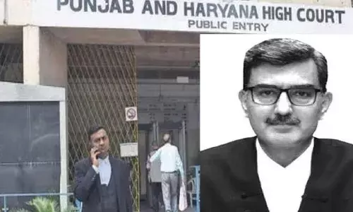 वकीलों पर भड़के चीफ जस्टिस बोले- सेना लड़ रही युद्ध आप घर बैठकर आराम..