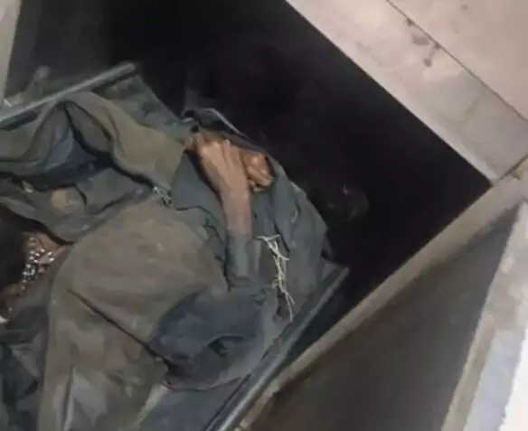 भारत पाक टेंशन के बीच घुसपैठ- BSF ने गोली मार ठिकाने लगाया भारत पाक टेंशन के बीच घुसपैठ- BSF ने गोली मार ठिकाने लगाया