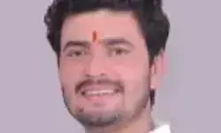 डीआईजी के सख्त तेवर देख पुलिस ने खोल डाली भाजपा नेता की हिस्ट्रीशीट डीआईजी के सख्त तेवर देख पुलिस ने खोल डाली भाजपा नेता की हिस्ट्रीशीट