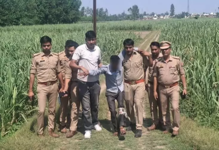 पुलिस और बदमाश के बीच हुई मुठभेड़- गोली लगने से हुआ घायल पुलिस और बदमाश के बीच हुई मुठभेड़- गोली लगने से हुआ घायल