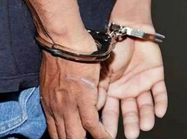 भारत में रहकर पाकिस्तान के समर्थन में पोस्ट- एक गिरफ्तार दूसरे की तलाश भारत में रहकर पाकिस्तान के समर्थन में पोस्ट- एक गिरफ्तार दूसरे की तलाश