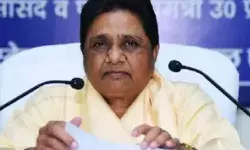 बोली मायावती- लोगों के जीवन को सुखी बनाना ही सच्चा राज धर्म बोली मायावती- लोगों के जीवन को सुखी बनाना ही सच्चा राज धर्म