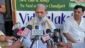 सीज फायर पर बोलते बोलते मंत्री ने इंदिरा गांधी पर बोला हमला सीज फायर पर बोलते बोलते मंत्री ने इंदिरा गांधी पर बोला हमला