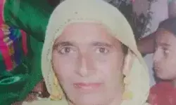 पाकिस्तानी ड्रोन अटैक में जख्मी हुई महिला ने हारी जिंदगी की जंग पाकिस्तानी ड्रोन अटैक में जख्मी हुई महिला ने हारी जिंदगी की जंग