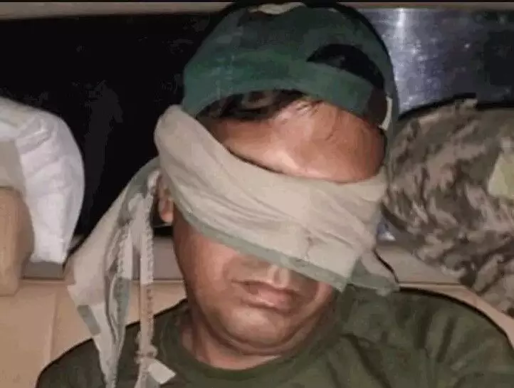 पाक ने 20 दिन बाद BSF जवान को छोड़ा- अटारी वाघा बॉर्डर से लौटे वापस पाक ने 20 दिन बाद BSF जवान को छोड़ा- अटारी वाघा बॉर्डर से लौटे वापस