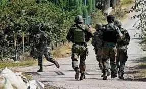 सुरक्षा बलों और आतंकवादियों के बीच हुई मुठभेड़ सुरक्षा बलों और आतंकवादियों के बीच हुई मुठभेड़
