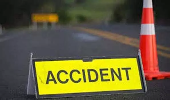 सड़क हादसे में 21 लोगो की हुई मौत- मचा हड़कंप सड़क हादसे में 21 लोगो की हुई मौत- मचा हड़कंप