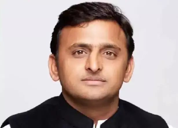 बोले अखिलेश- मंत्री का बयान महिला सैन्य अधिकारी का ही नहीं- सभी.... बोले अखिलेश- मंत्री का बयान महिला सैन्य अधिकारी का ही नहीं- सभी....