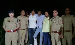 चेकिंग के दौरान पुलिस से मुठभेड़- मुकाबला करते लुटेरे को लगी गोली