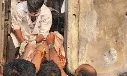 सड़क पर दौड़ती AC बस बनी आग का गोला- पांच लोग जिंदा जले- पिता के...