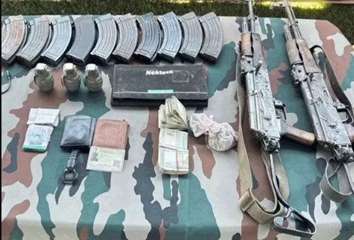बोली सेना व पुलिस- दो आपरेशन में छह आतंकी किया ढेर बोली सेना व पुलिस- दो आपरेशन में छह आतंकी किया ढेर